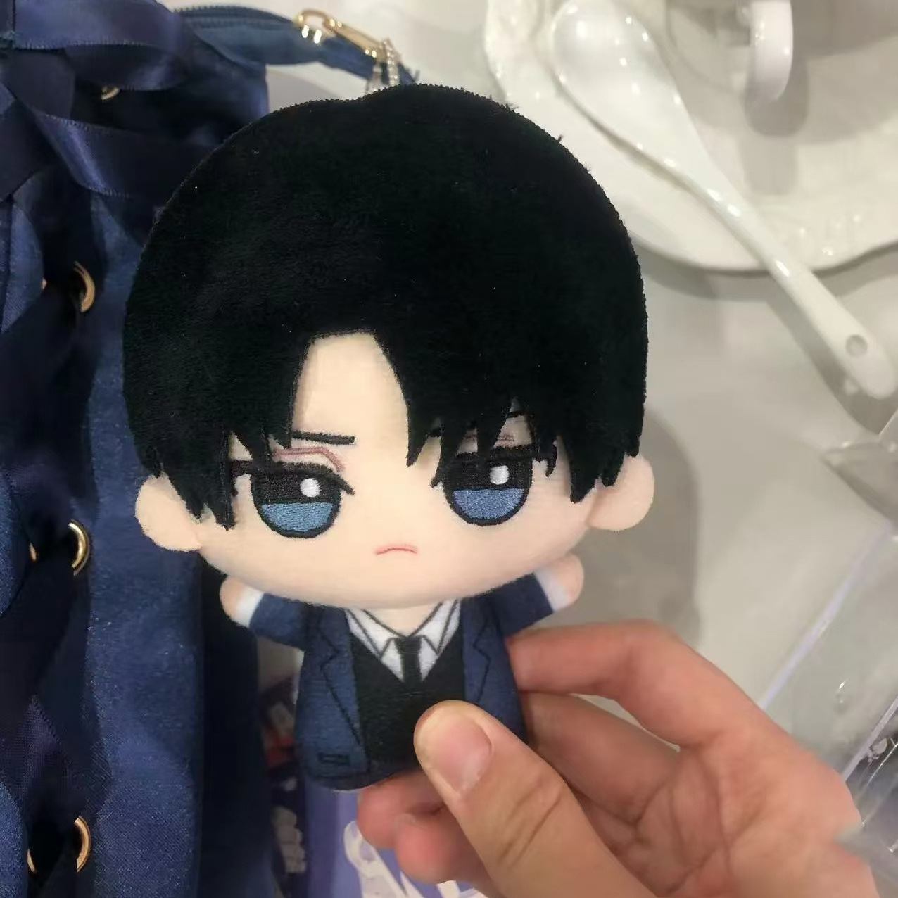 10cm Levi Ackerman Plushie Ani - огляд і ціна Cosplay Plushie Prop