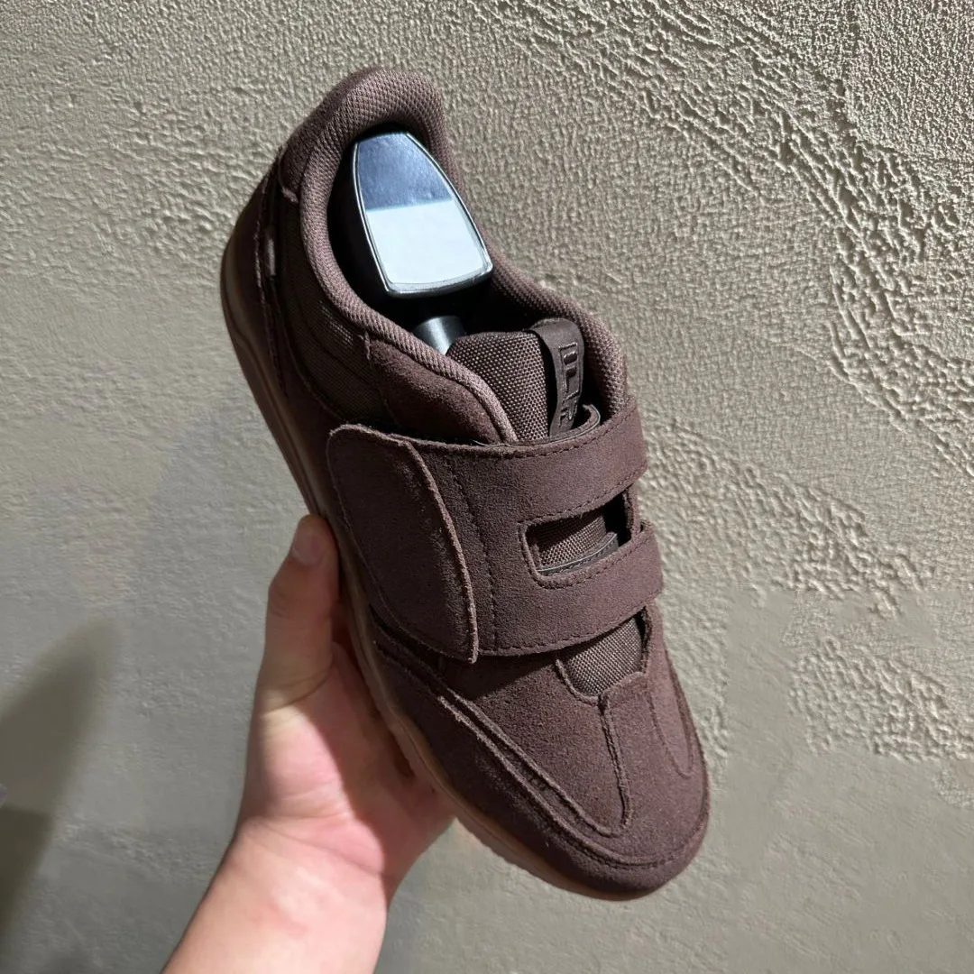 Velcro Strap Retro Sneakers fo - огляд і ціна Velcro Hook Loop